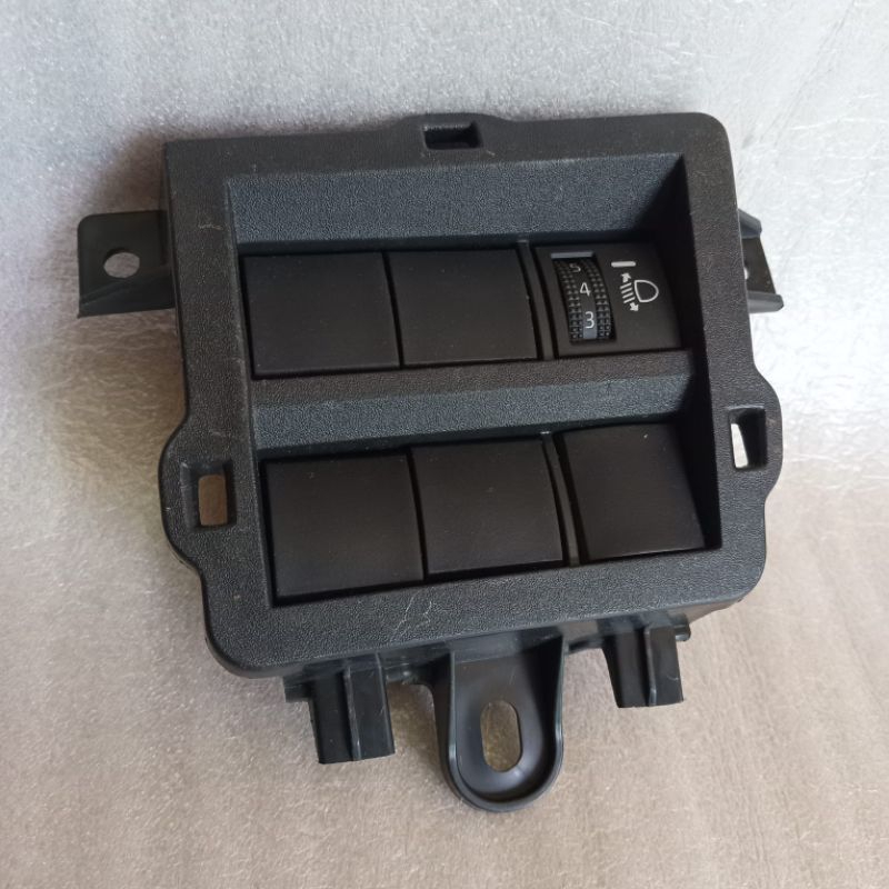 Jual instrumen panel saklar Toyota Innova zenix tahun 2023 original ...