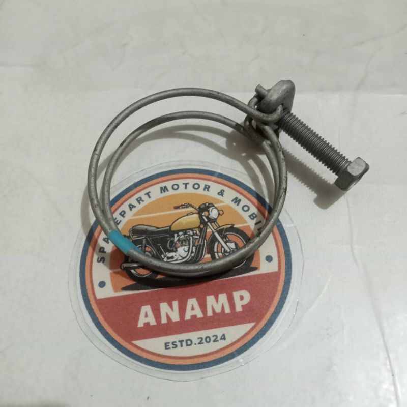 Jual Klem Kawat Kleman Radiator Mobil Ukuran 2 in itu belum dikencangin ...