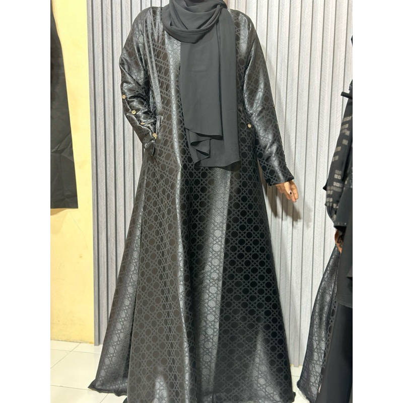Maryam Abaya - Black main image 1