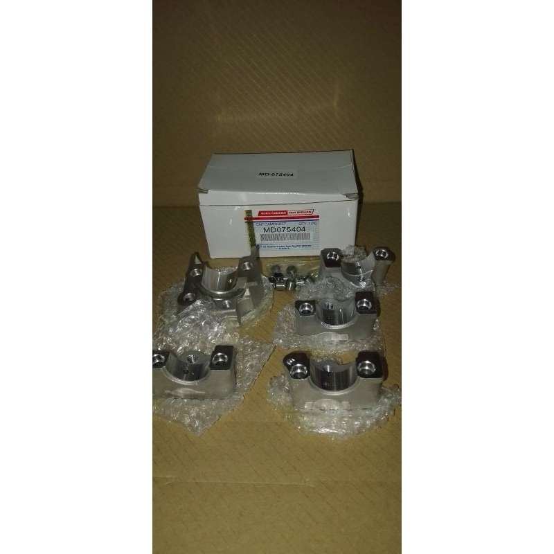 Jual CAP CHAMSAFT/CAP NOKEN AS ASSY L300 (MD075404) | Shopee Indonesia
