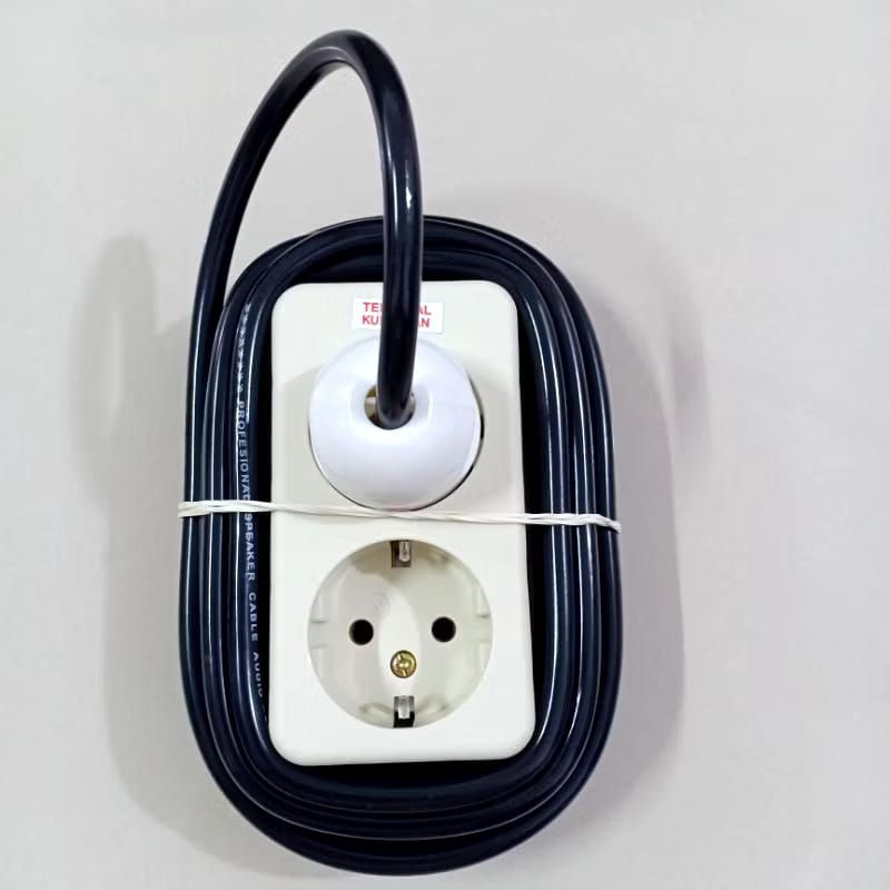 Jual Stop Kontak Uticon / Stopkontak Terminal kuningan 1 2 3 4 5 Lubang ...