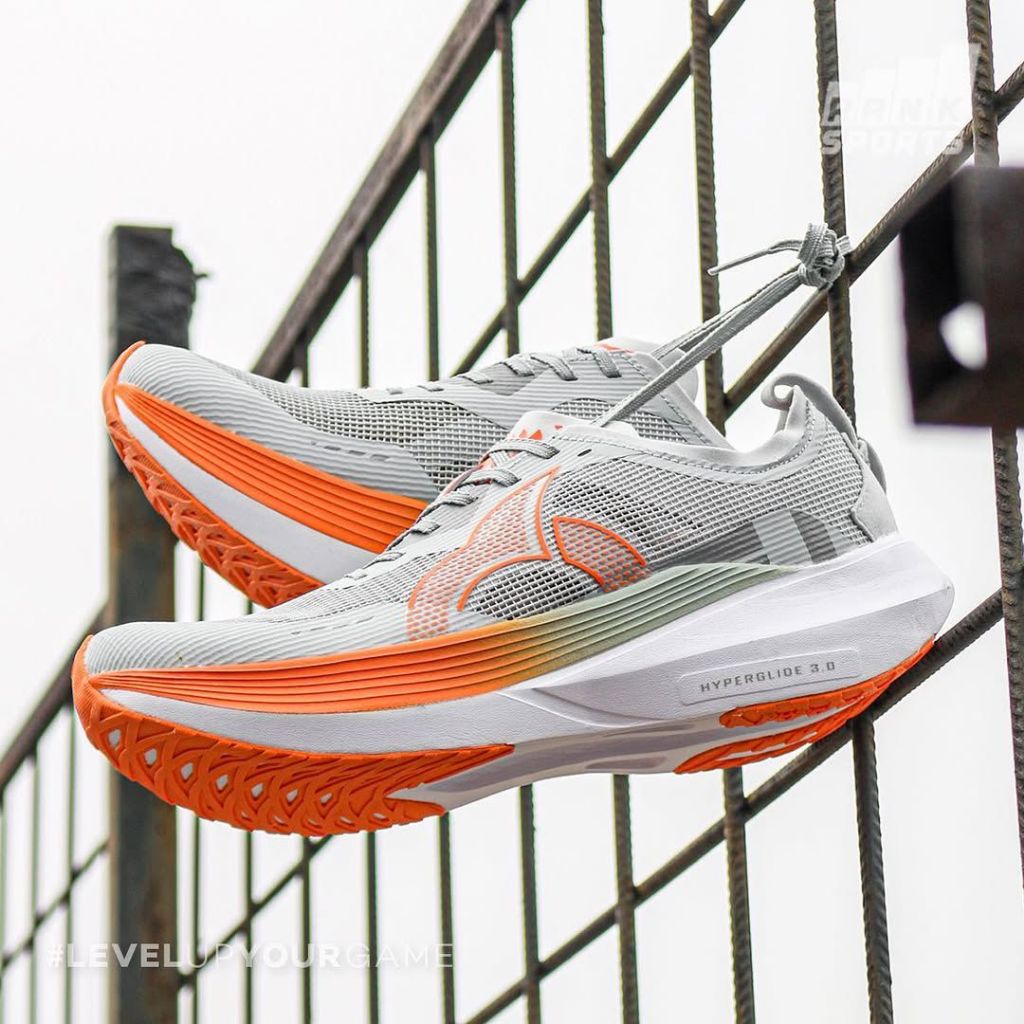 Jual SEPATU OLAHRAGA LARI RUNNING ORTUSEIGHT HYPERGLIDE 3 0 GREY ORANGE SEPATU LARI PRIA WANITA