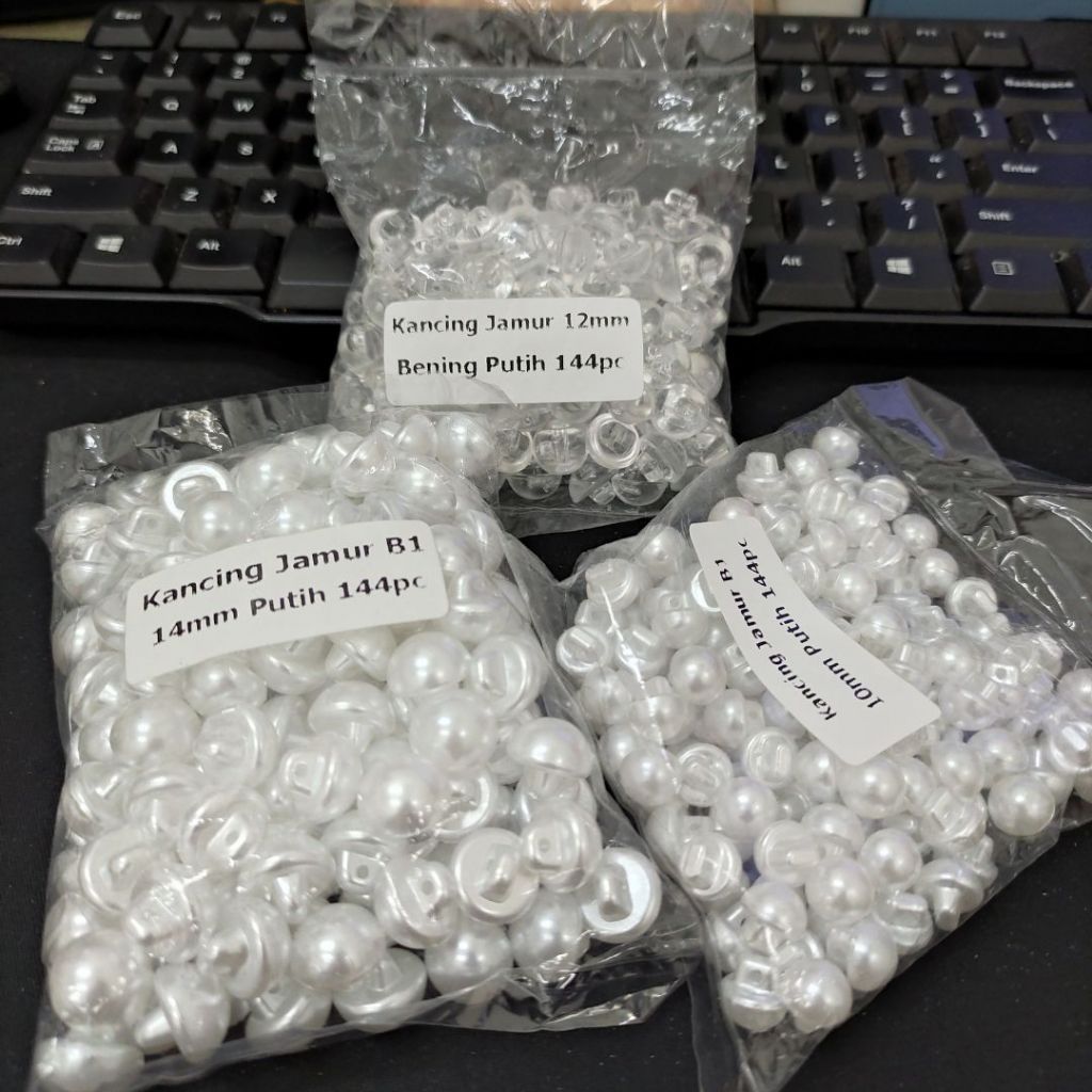 Jual Kancing Jamur Putih / Bening / Mas 144pc | Shopee Indonesia