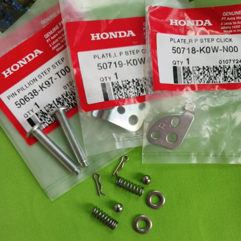 Jual PLAT FOOT STEP ADV 150 ADV 160 KANAN KIRI ORIGINAL | Shopee Indonesia
