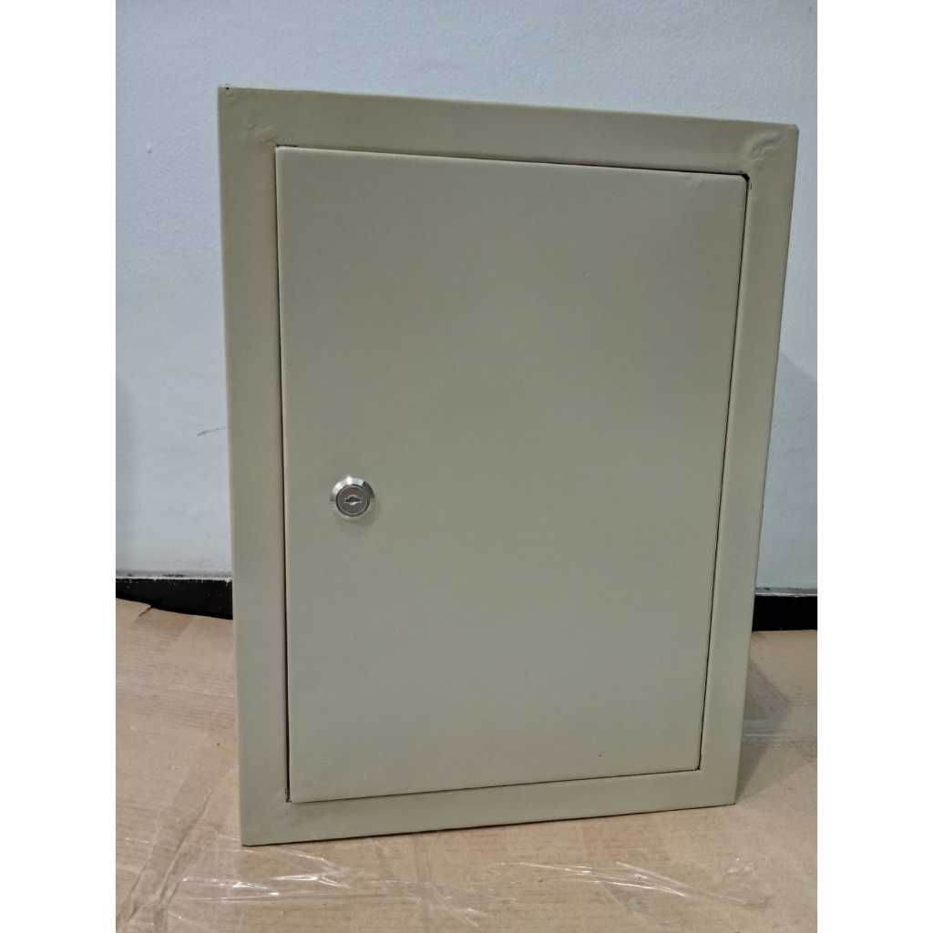Jual Box Panel Indoor 30 x 40 x 20 cm | Shopee Indonesia