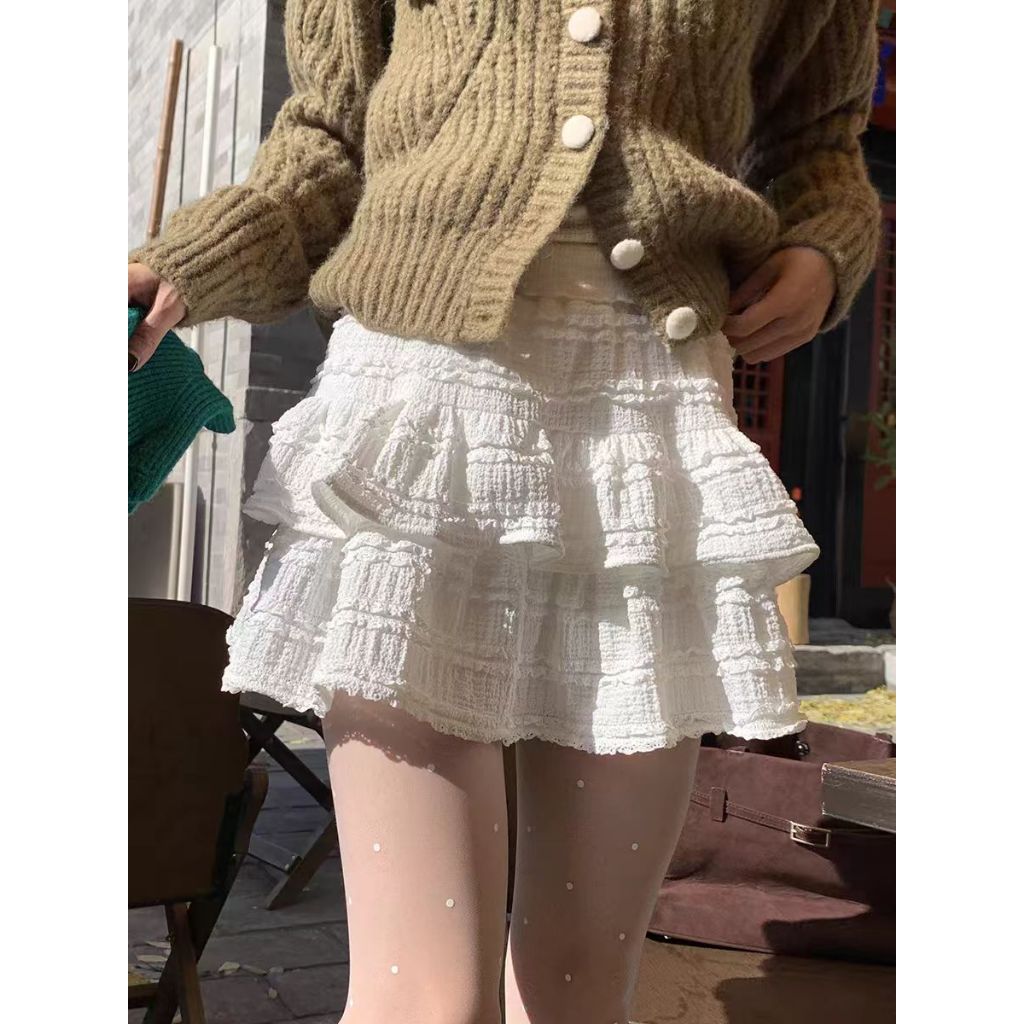 Jual Rok putih renda Korea Pendek Gaya Lucu Baru yang Elastis wanita ...