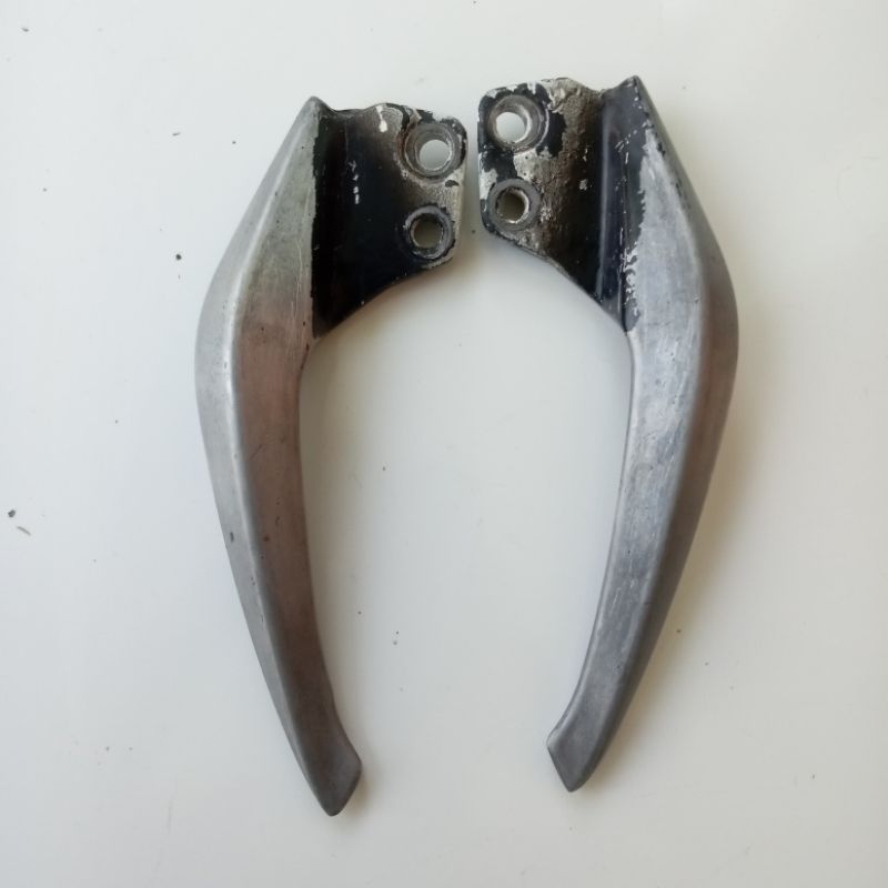 Jual behel beheul pegangan ori original bajaj pulsar 135 LS bajaj ...