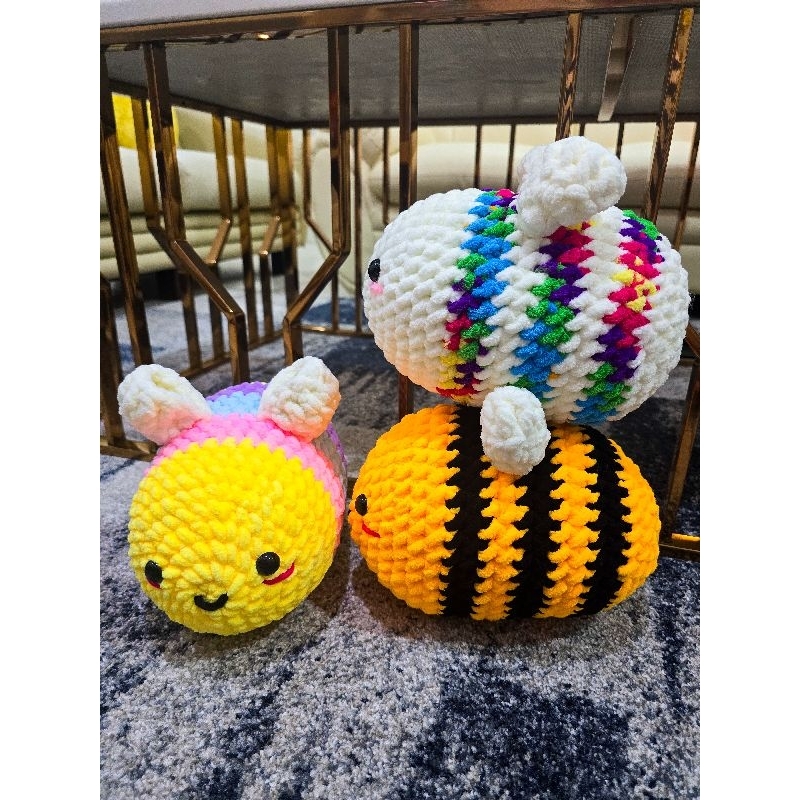 Jual Jumbo bee lebah crochet handmade amigurumi / keychain / gantungan ...