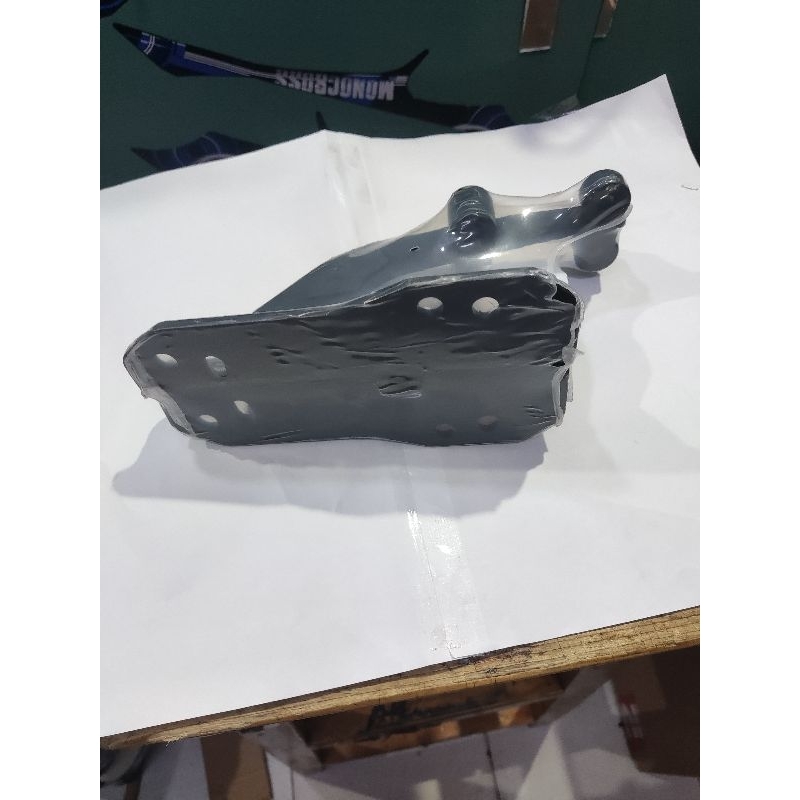 Jual Braket Polytron Fox R/S 2024 GIVI SRT Special Rack Tech | Shopee ...