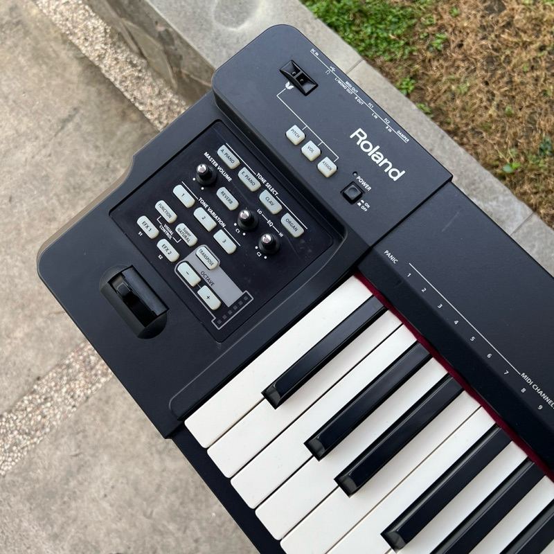 Jual ROLAND RD64 SuperNATURAL Piano - 5 Octave | Shopee Indonesia