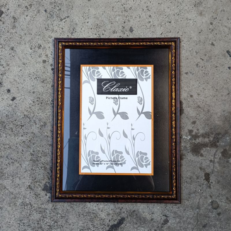 Jual Bingkai foto/frame foto/figura foto A3/12R/17R 30x40 full ukir ...
