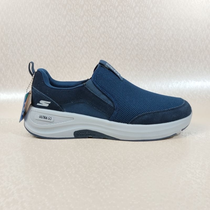 Skechers Ultra Gowalk Outdoor/Skechers Ultra Go X Goodyear/Sepatu Skechers  Pria Slip On