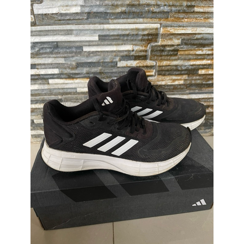 Jual SEPATU ADIDAS (preloved) | Shopee Indonesia
