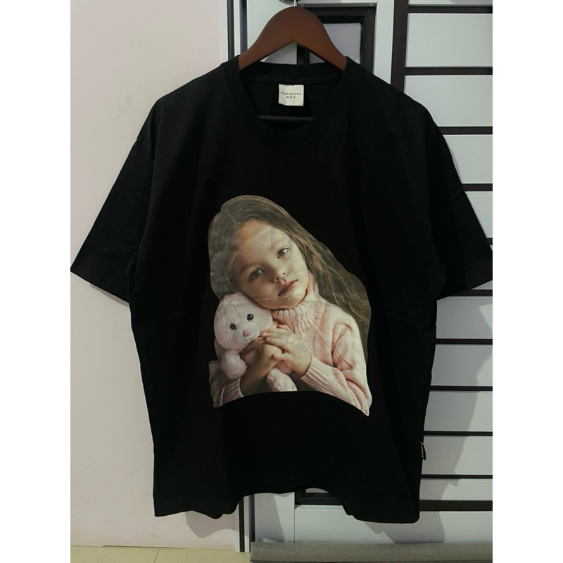 Jual ADLV BABY FACE BLACK TEE ( RABBIT DOLL ) | Shopee Indonesia