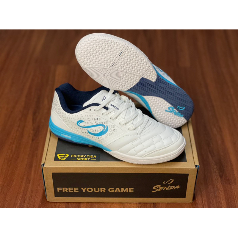 SENDA_センダ 甘 フットサルシューズ USHUAIA PRO 2.0 WHITE