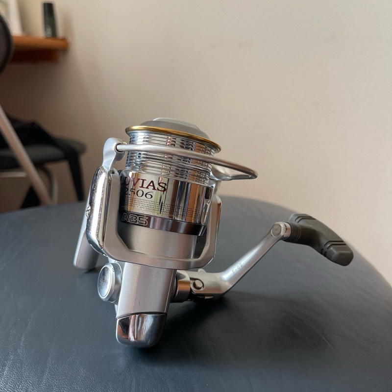 Jual reel daiwa luvias 2506 made in japan second | Shopee