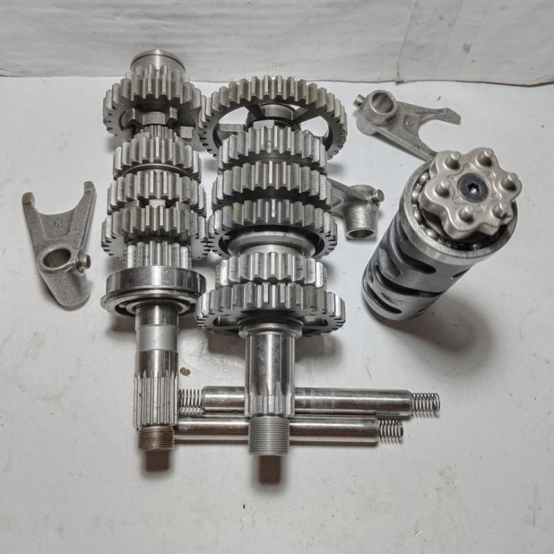 Jual Gear Gir Gigi Rasio Set Yamaha R25, R 25,MT25, (1WD) | Shopee ...