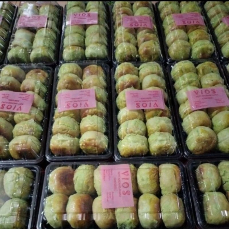 Jual Pia-roti kacang hijau harga 1 pack isi 12 pics berat bersih ...