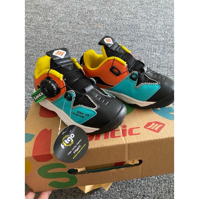 Jual SEPATU PUSHBIKE SANTIC PIKACHU | Shopee Indonesia