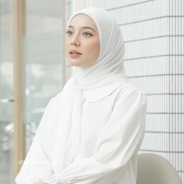 Hijab Pollycotton Hijab Square ( Pilihan Warna Lengkap )