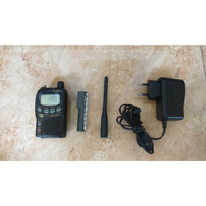 YAESU VX-1 織れれ VHF/UHF WideDualBand トランシーバー