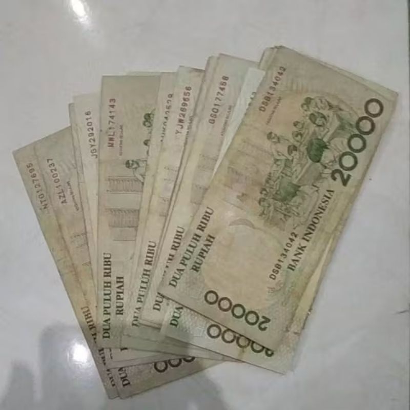 Jual Uang lama 20000 rupiah Ki Hajar Dewantara tahun 1998 uang kuno 20k ...