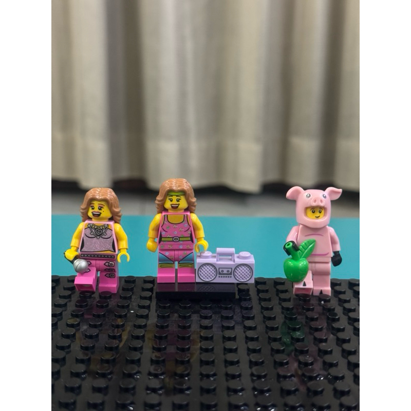 Jual Lego Minfigure Singer Fitness Aerobic Radio Jukebox Piggy Tail ...