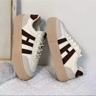 Ladang Online - SUMMER Sneakers Wanita Outfit Korea Casual Kekinian!!!