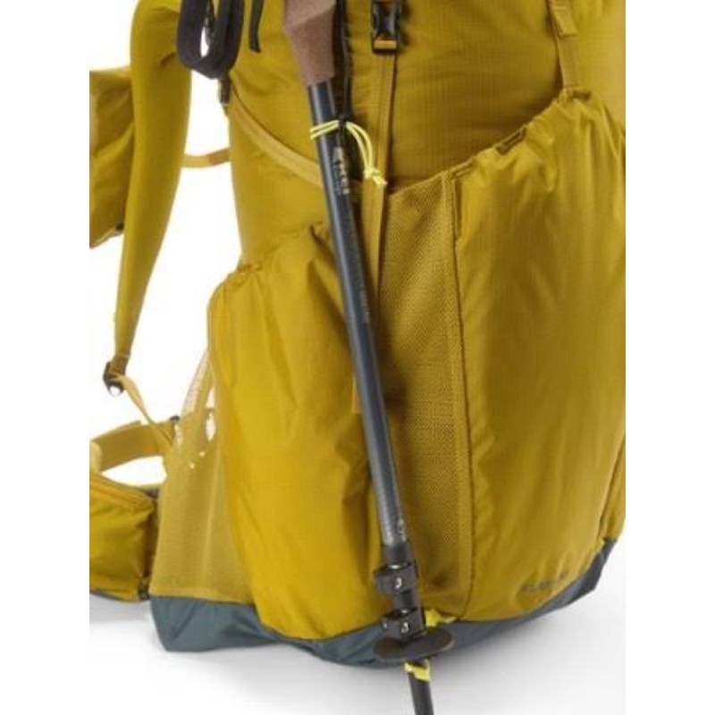 Sac à Dos Randonnée REI Co-op Flash 18 – Orange Rayé, 15L, Léger En Nylon