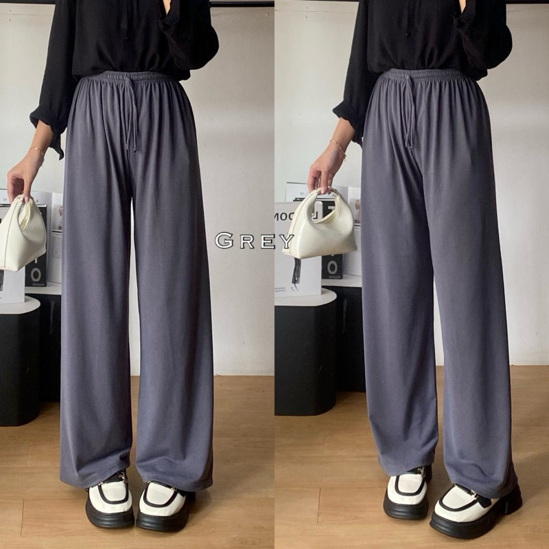 VKontakte porno yashirin kamera ayollar kiyimlarini almashtiradigan ayollar kiyinish xonasi