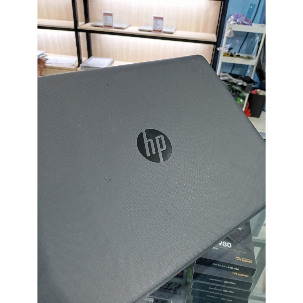 Jual LAPTOP HP 240 G6 CORE I3 SECOND | Shopee Indonesia
