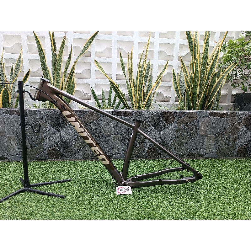 Jual Frame United Clovis 6.10 29er S new Baru | Shopee Indonesia