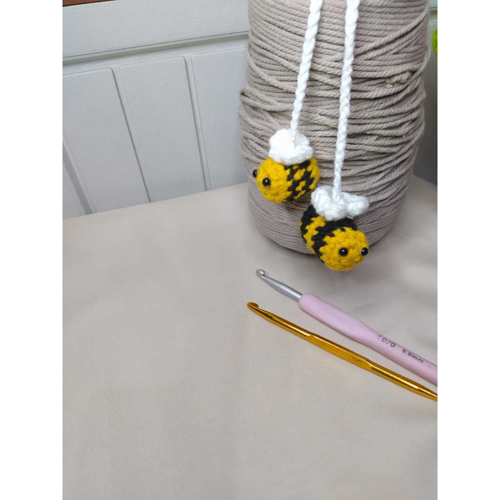 Jual Gabtungan Tas Lebah Rajut Lucu Amigurumi Rajut Bee | Shopee Indonesia