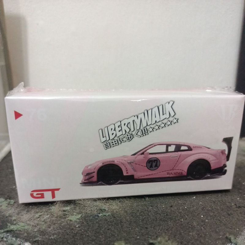 Jual Mini GT#76 LB*WORKS Nissan GT-R R35 Pink Pig (Free Protektor ...