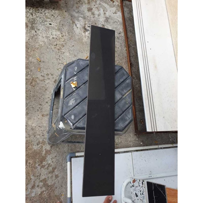 Jual list plin 10x60 hitam polos | Shopee Indonesia