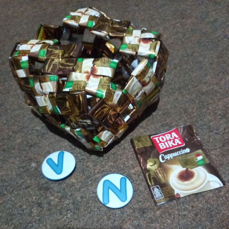 prakarya dari limbah bungkus kopi multilayer wadah tissu estetik prakarya dari barang bekas