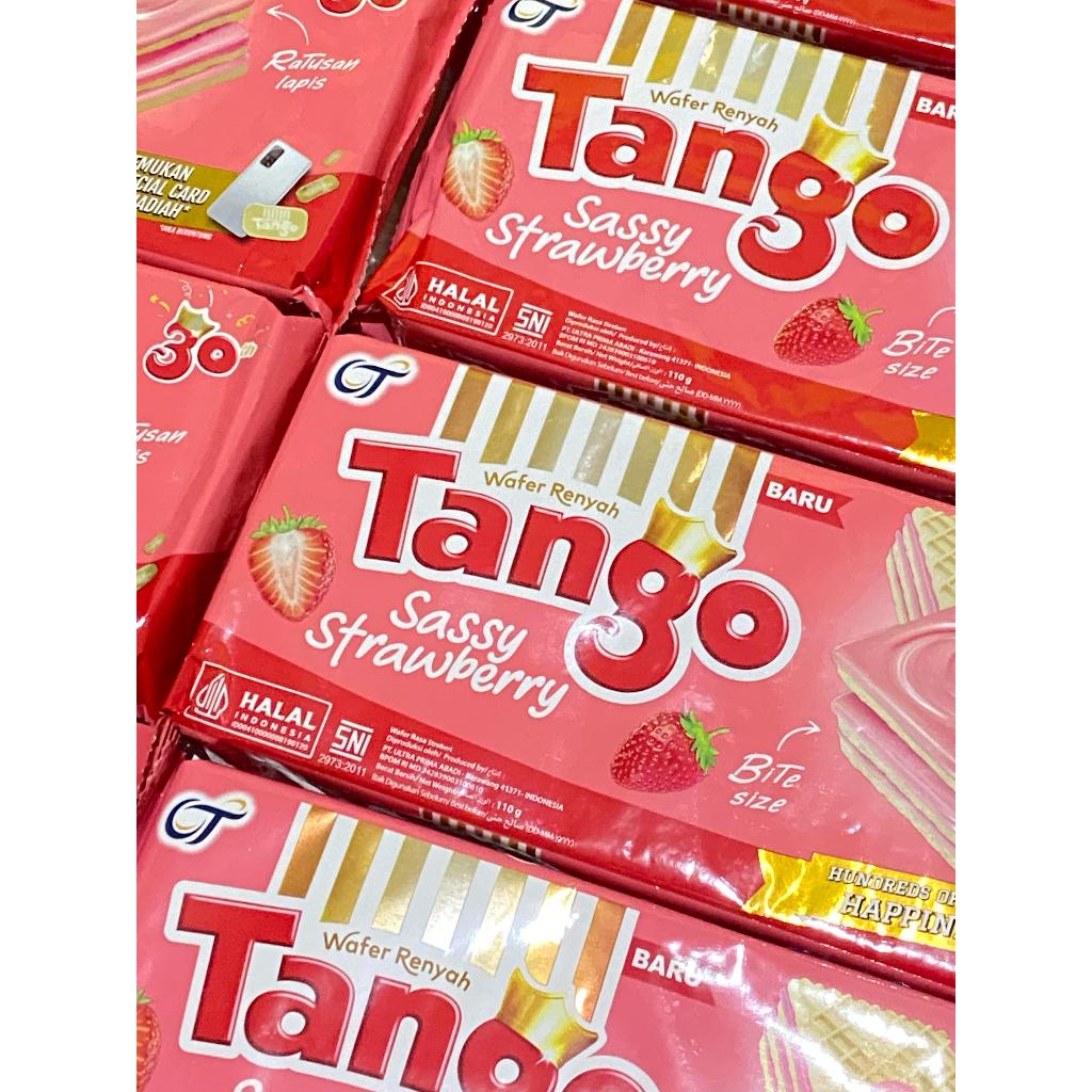 Jual Tango Wafer Rasa Sassy Strawberry 110 Gram | Shopee Indonesia