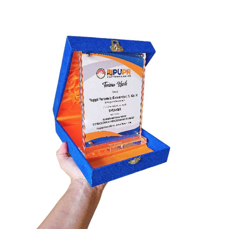 Jual PLAKAT VANDEL AKRILIK CUSTOM + BOX BLUDRU - 15 X 10 CM | Shopee ...