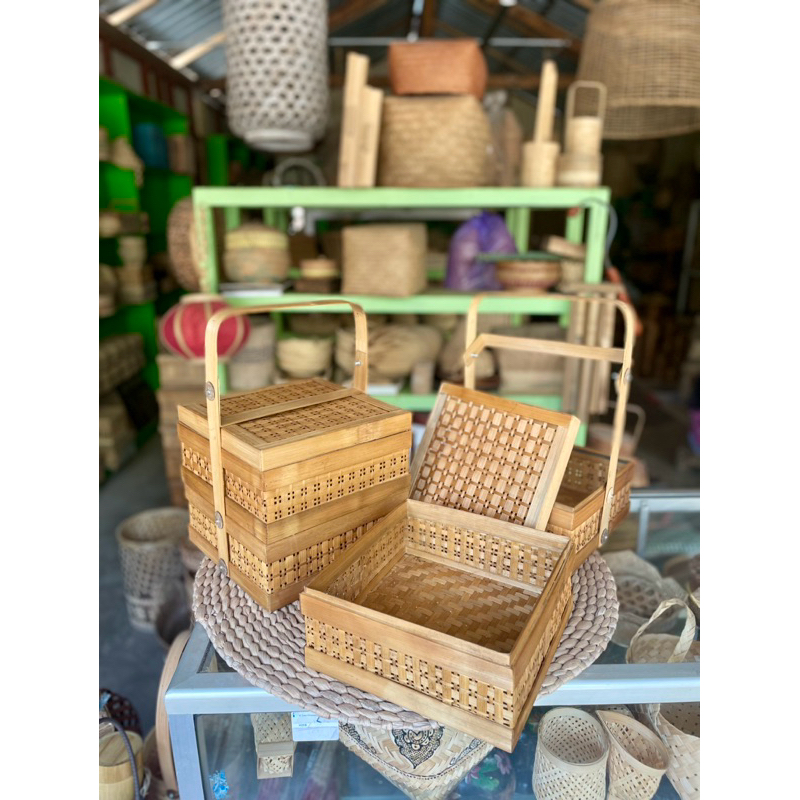 Jual Rantang Bambu Kotak 25x25 cm susun 2 asap | Rantang Bambu Anyaman ...