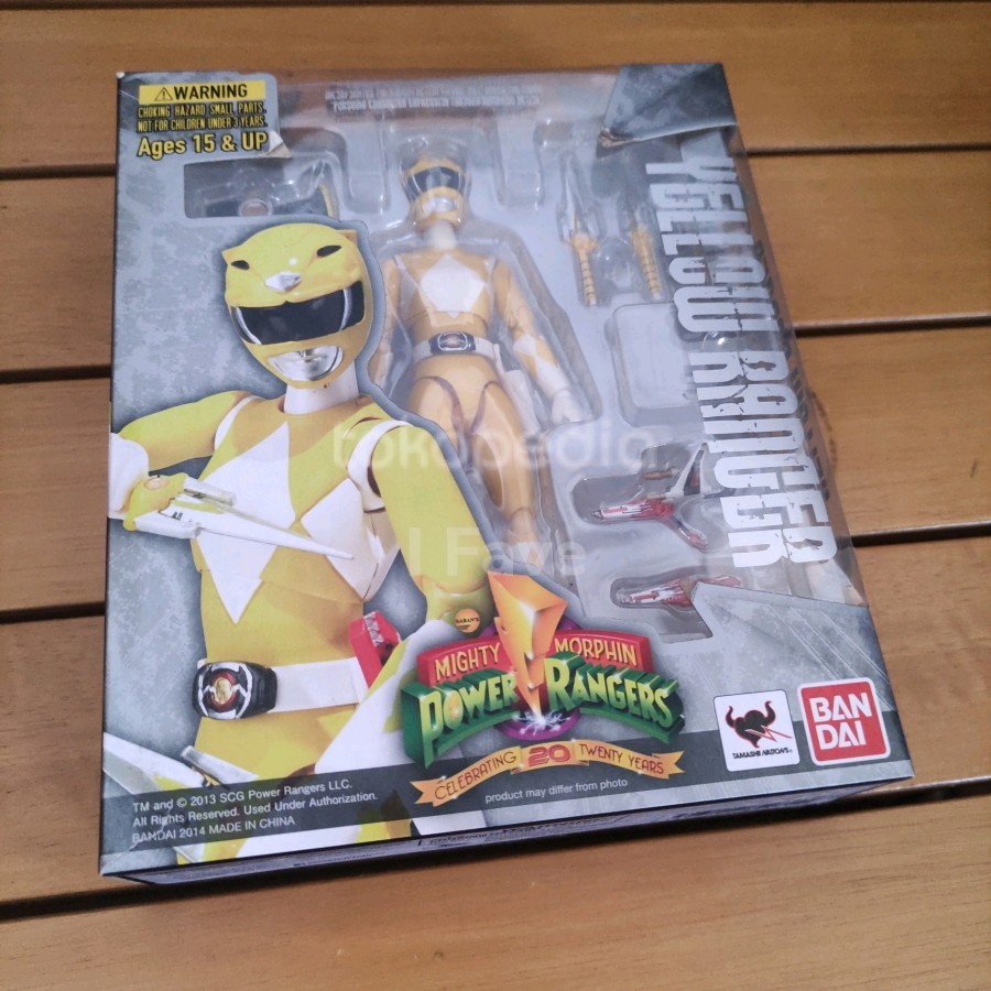 Jual SHF Yellow / Tiger Ranger - Kyoryu Sentai Zyuranger / Power ...