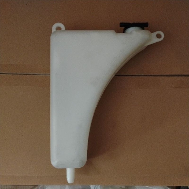 Jual Tabung tangki cadangan air radiator Toyota Innova Bensin/Fortuner ...
