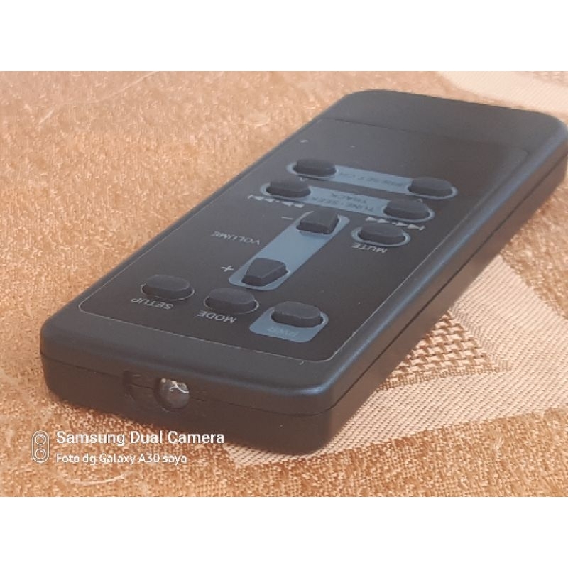 Jual remote control head unit original TOYOTA KIJANG INNOVA G / V cocok ...