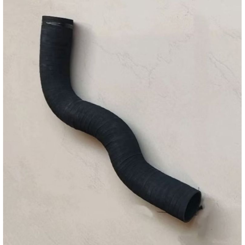 Jual SELANG RADIATOR BAWAH MITSUBISHI FUSO 8DC9 BAWAH | Shopee Indonesia