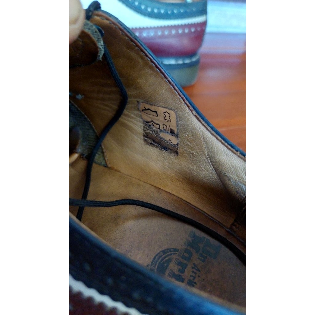 Jual Docmart wingtip Brogue | Shopee Indonesia