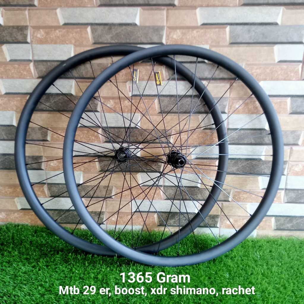 Jual WHEELSET MTB CARBON 29 ER HUB BOOST BODY RACHET XDR SHIMANO ...