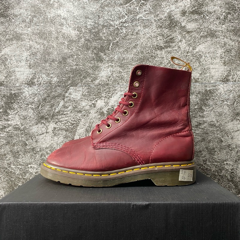 Jual Docmart pascal cherry red (517) | Shopee Indonesia