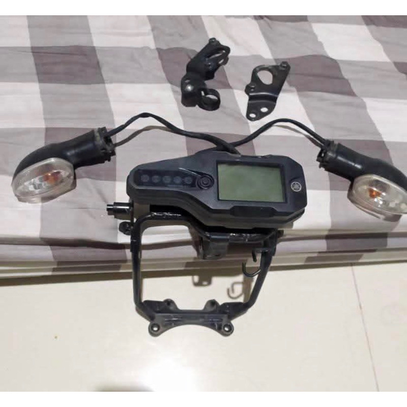 Jual spedometer dan sein wr 155 spedo | Shopee Indonesia