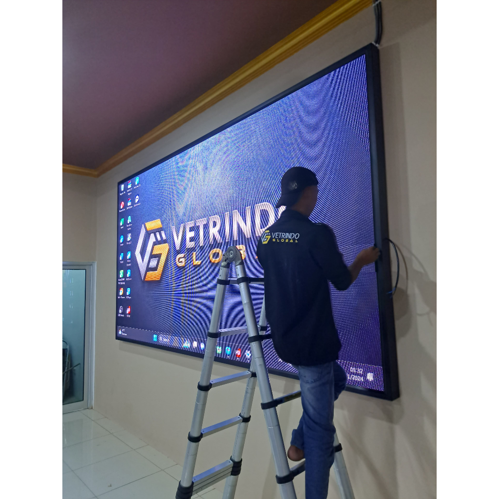 Jual Videotron led p2.5 indoor led screen indoor led videotron | Shopee ...