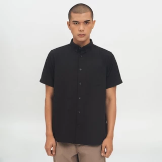 M231 Kemeja Pria Basic Polos Oxford Pendek Hitam 1457H