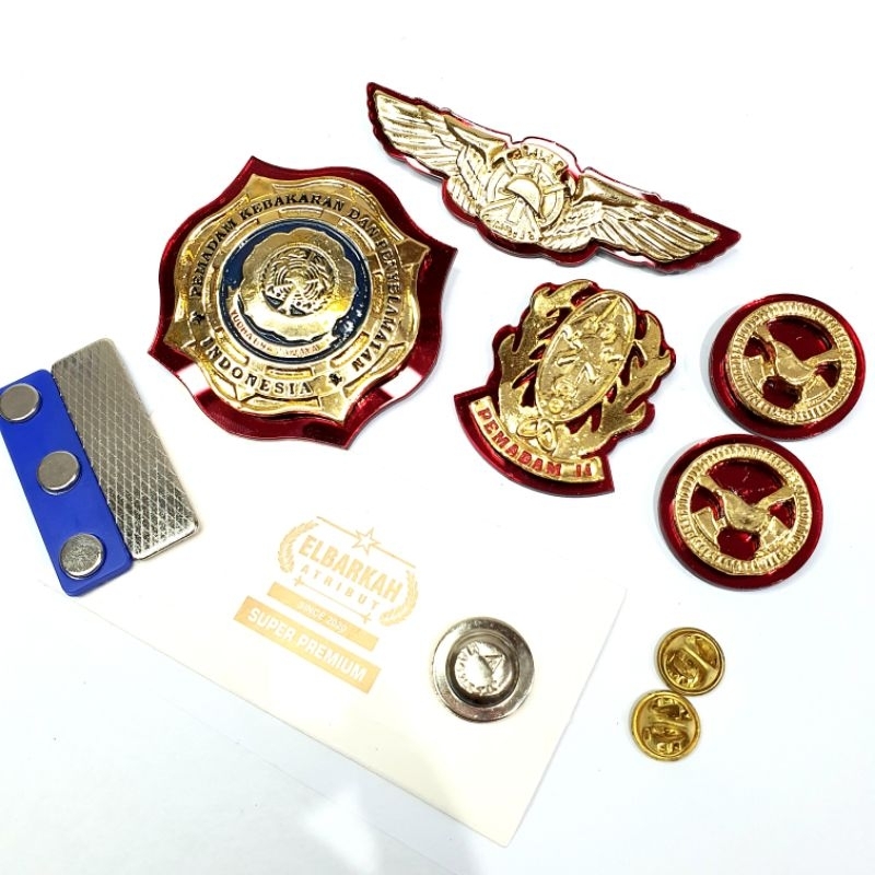 Jual ATRIBUT PEMADAM KEBAKARAN / DAMKAR LENCANA PEMADAM WING PEMADAM ...